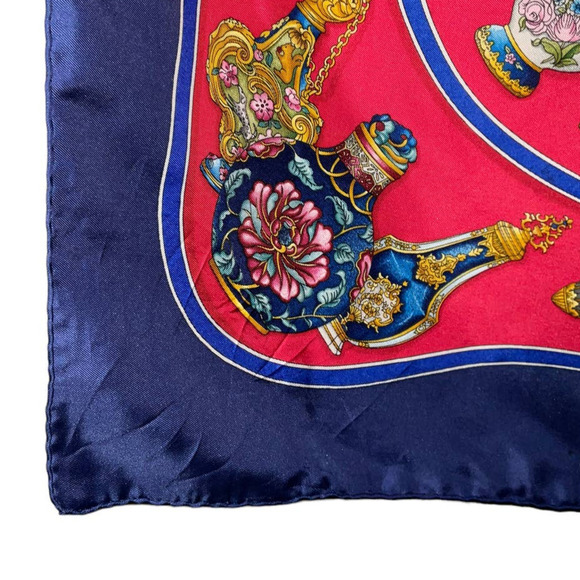 Hermès HERMES Silk Scarf 90cm Qu Importe Le Flacon  Blue Scarf 35" - Picture 3 of 16